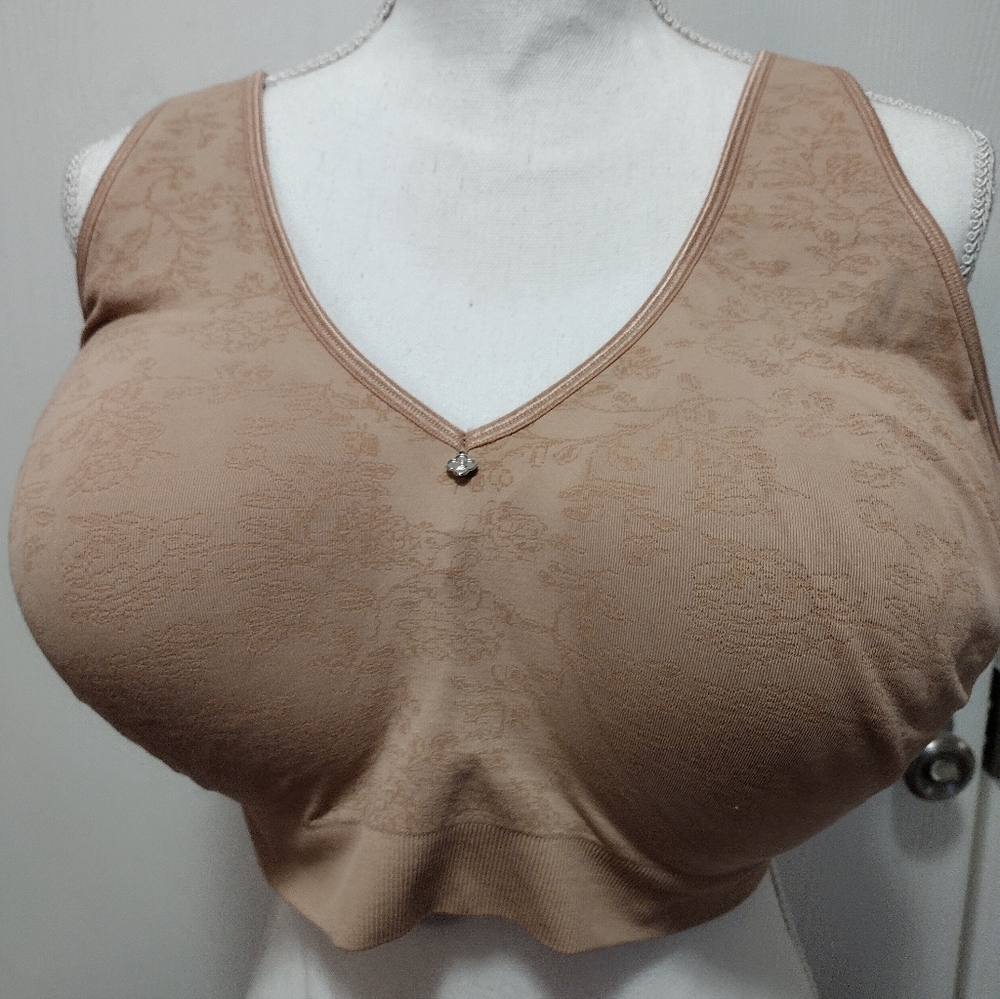 LADIES BRA SIZE 44D
